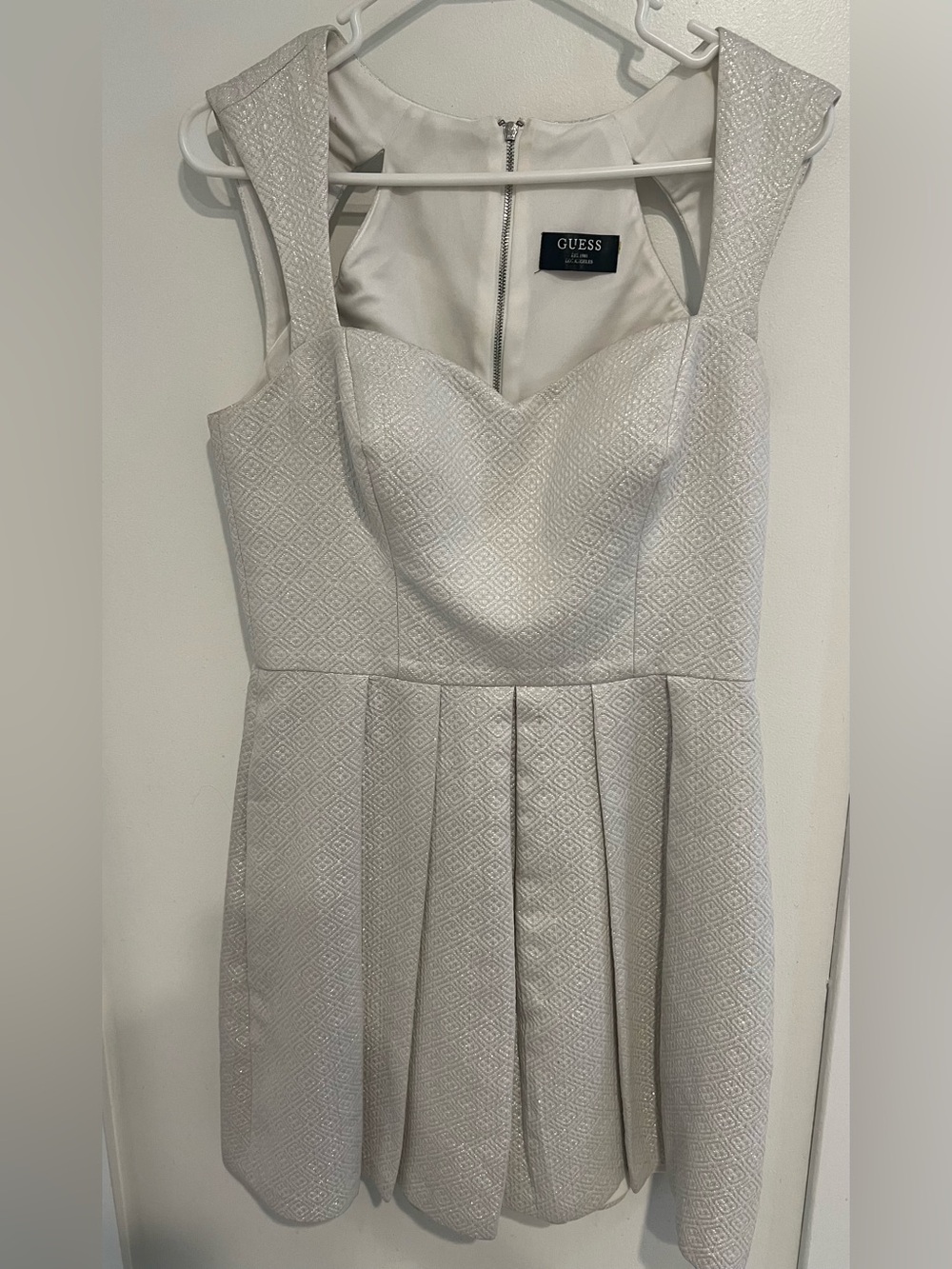 GUESS Ivory Textured Sweetheart Midi Dress